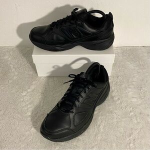 New Balance Industrial Black Leather Work Sneakers Women’s Size 9.5 2E (Wide)